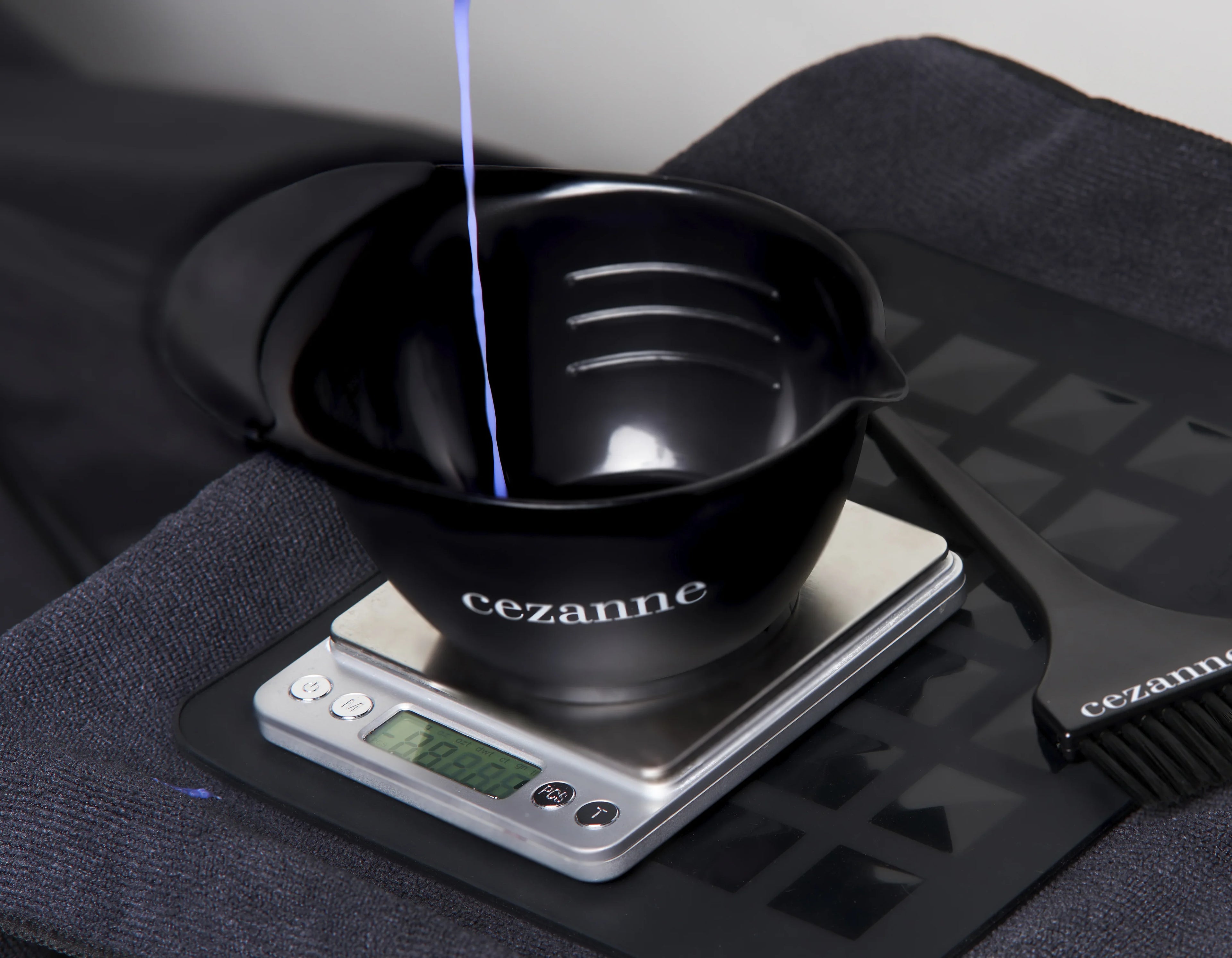 Application Bowl - Cezanne Hair Professional